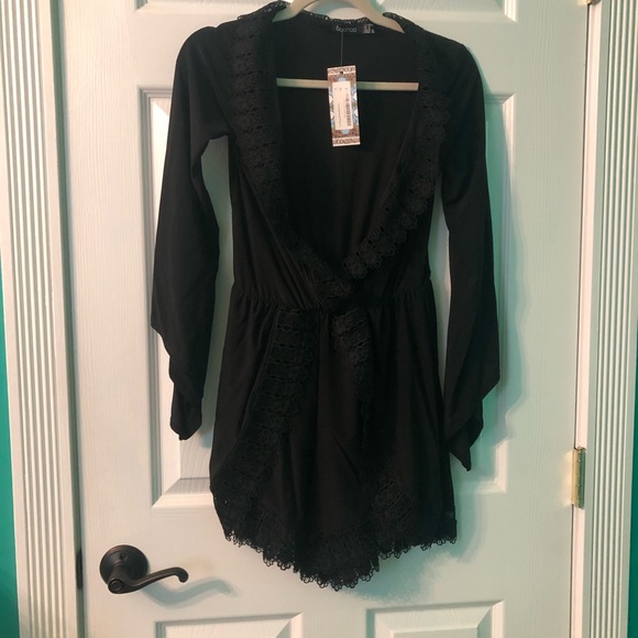 Boohoo Crochet Trim Oversized Romper-Black - Picture 4 of 6